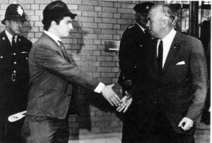 Political candidate Screaming Lord Sutch meets Prime Minister Harold Wilson, 1963.