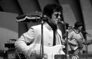 Donovan sound checking at the Hollywood Bowl, April 2, 1966. (Photo by Henry Diltz / Courtesy Gary Strobl)